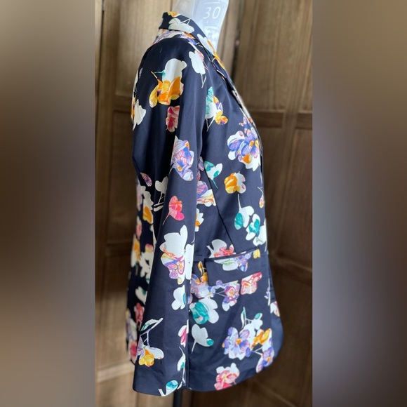 NWT A New Day Women’s Vibrant Floral Blazer. - Picture 6 of 9